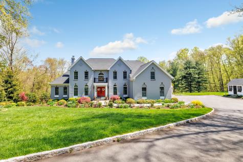 201 Blue Bell Lane Fairfield CT 06824