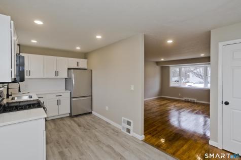 2 Pearl Street Extension Enfield CT 06082