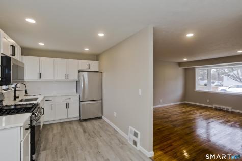 2 Pearl Street Extension Enfield CT 06082