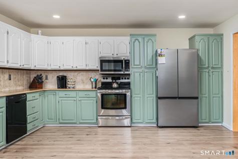 136 Broad Brook Road Enfield CT 06082