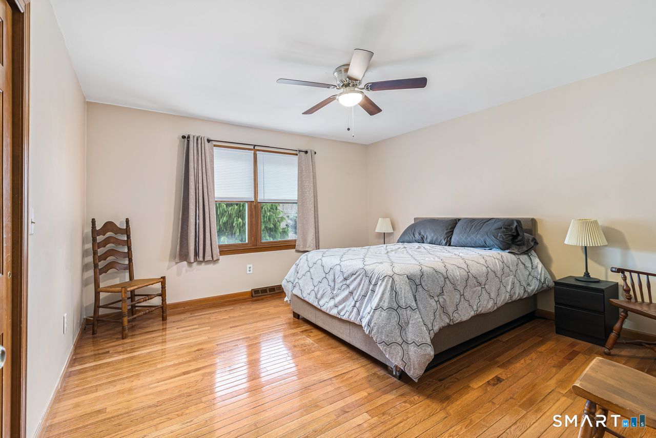 136 Broad Brook Road Enfield CT 06082
