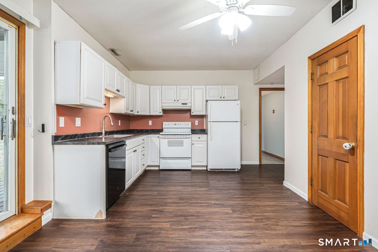 136 Broad Brook Road Enfield CT 06082