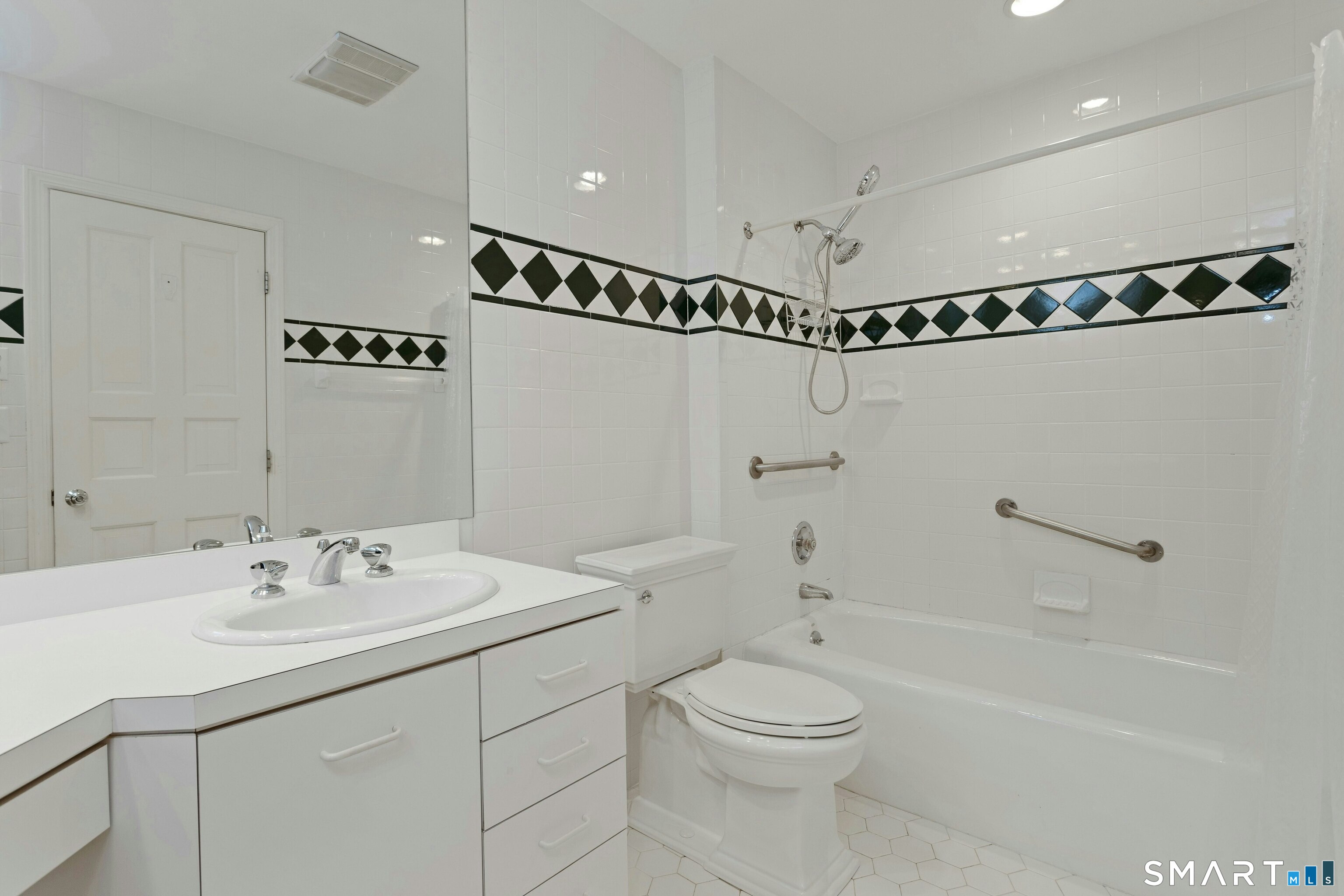 1845 & 1859 Fairfield Beach Road Fairfield CT 06824