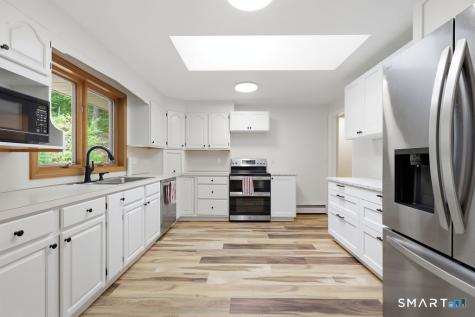 17 Bonair Road Tolland CT 06084
