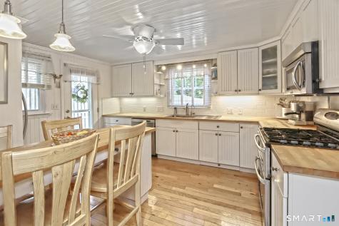 137 Lake Street West Haven CT 06516