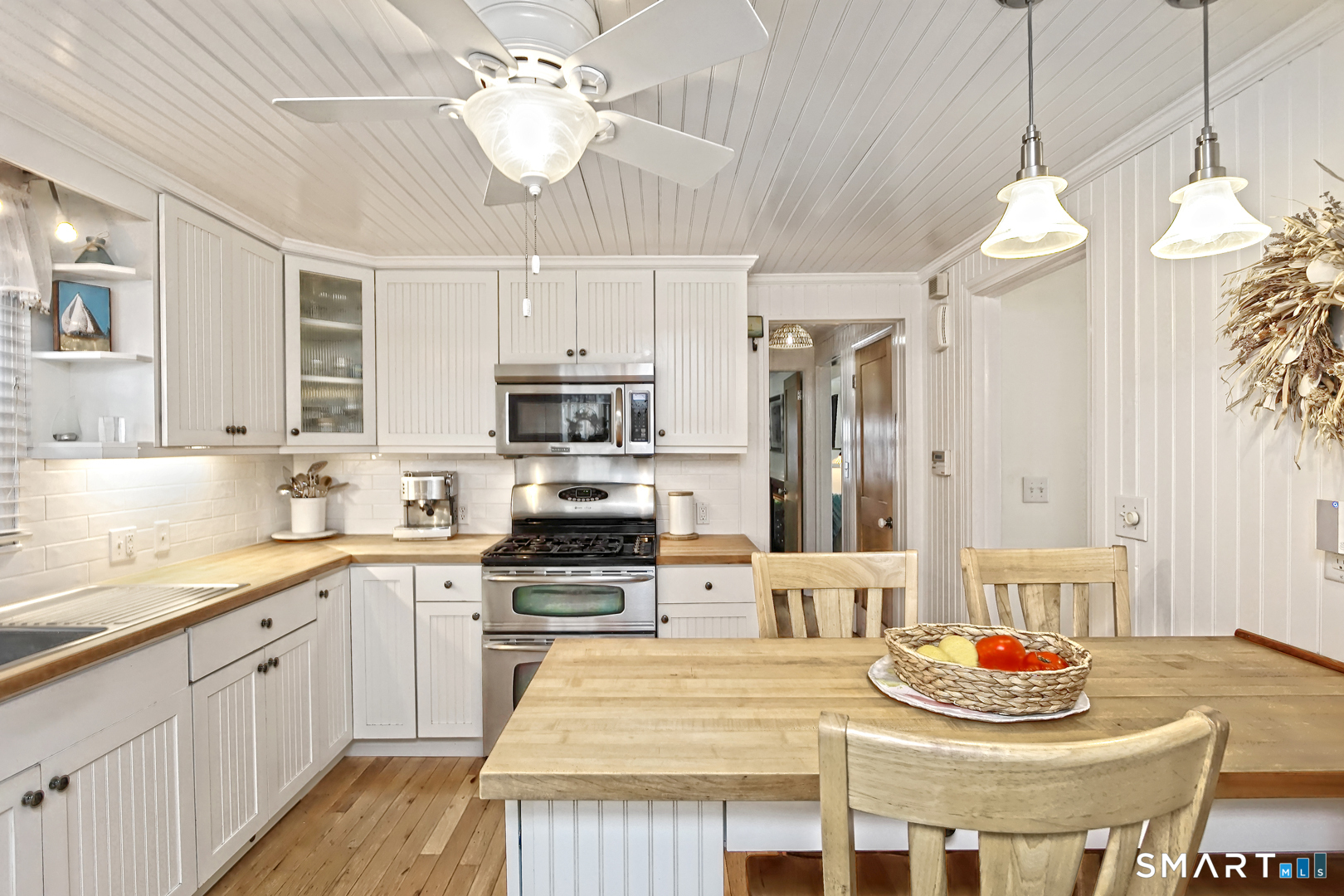 137 Lake Street West Haven CT 06516