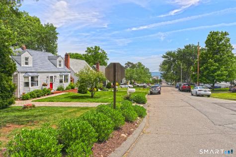 137 Lake Street West Haven CT 06516