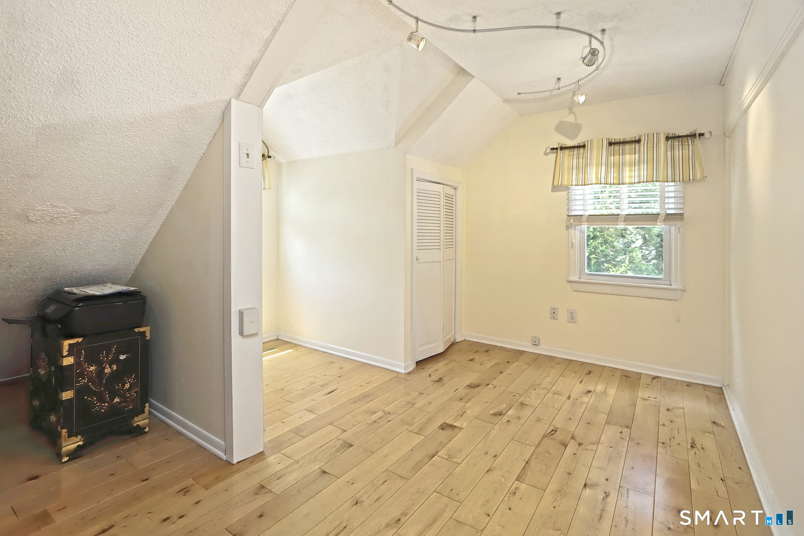 137 Lake Street West Haven CT 06516