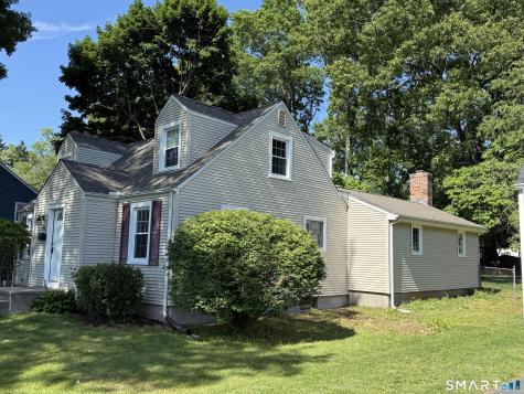 34 Wakeley Road Newington CT 06111