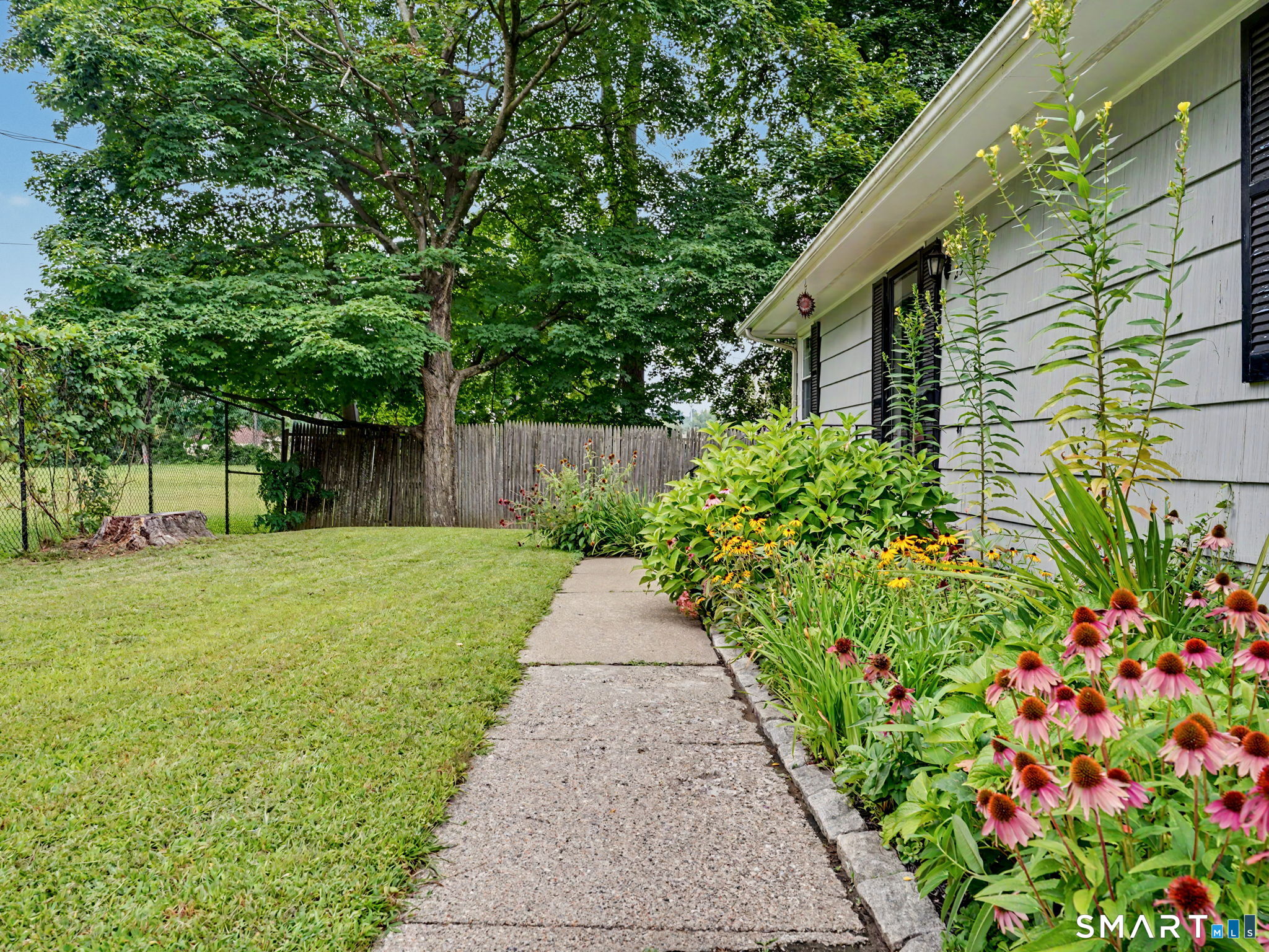 25 Elgin Avenue Bethel CT 06801