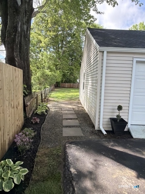 66 Middle Drive East Hartford CT 06118