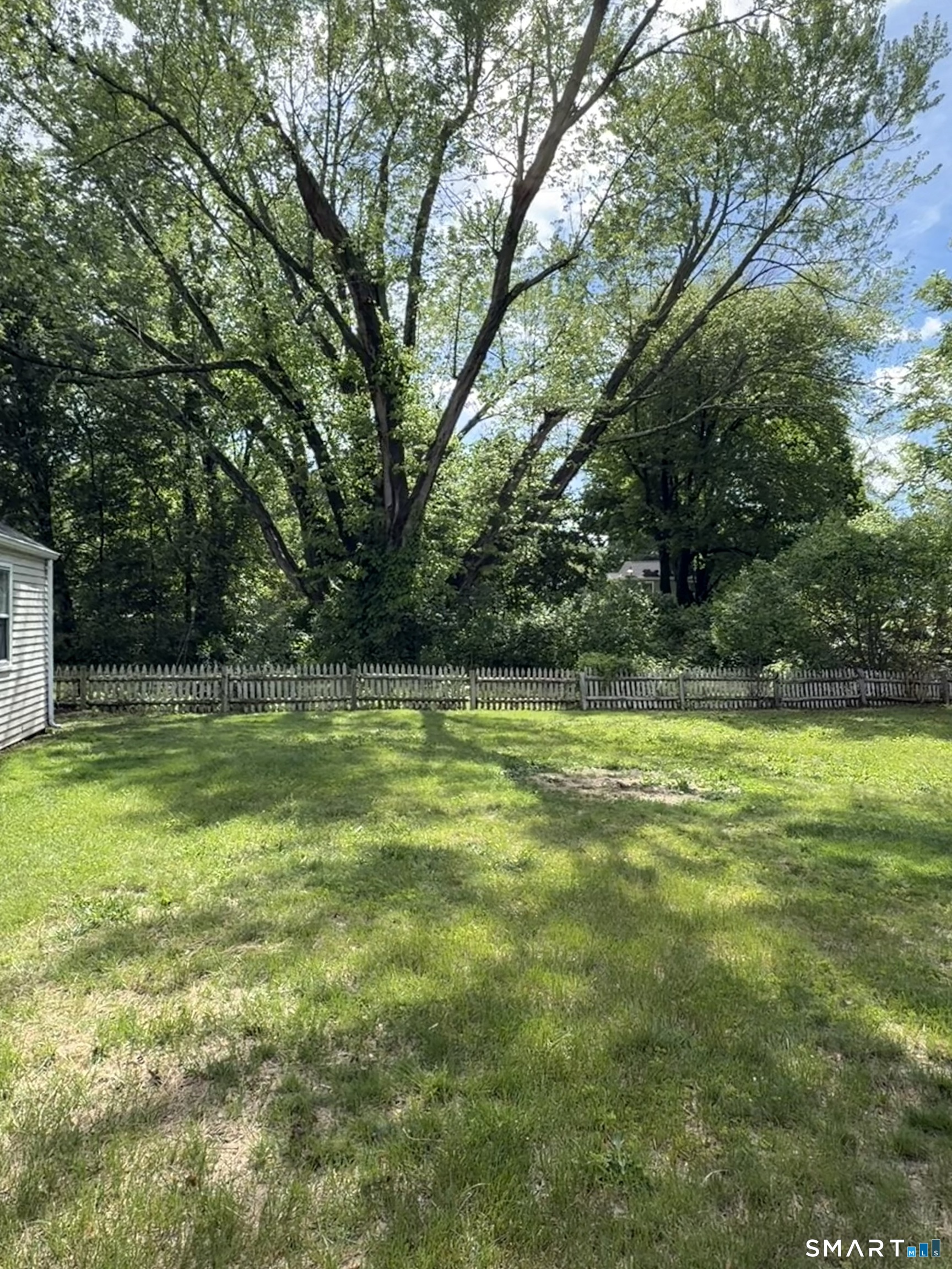 66 Middle Drive East Hartford CT 06118