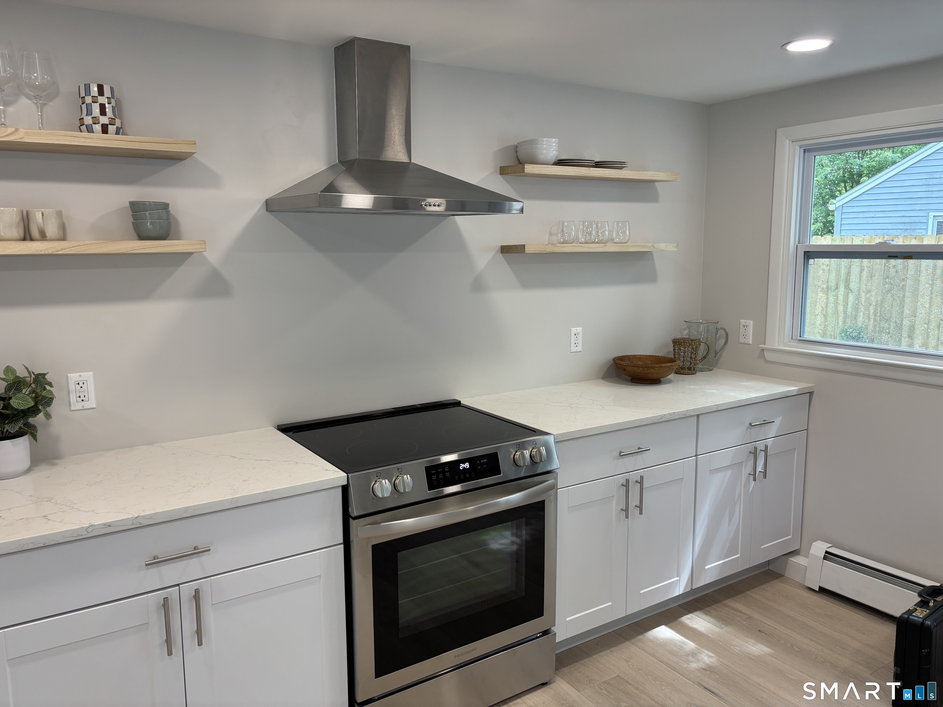 66 Middle Drive East Hartford CT 06118