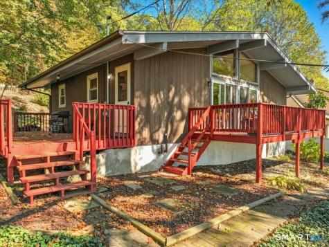 20 Terese Road Beacon Falls CT 06403