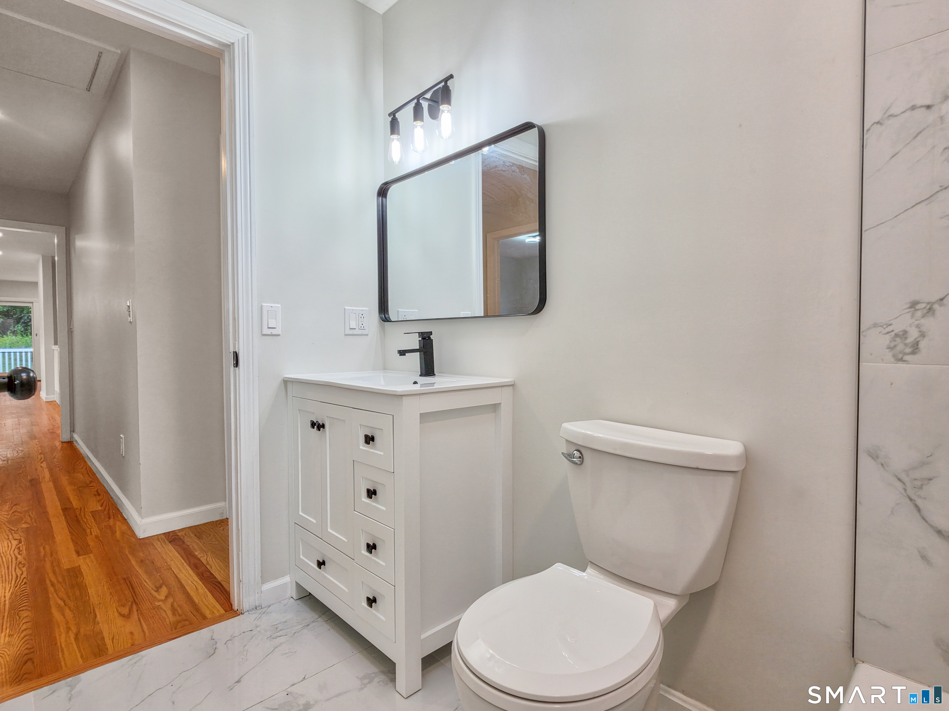 4 Bayview Circle Watertown CT 06795