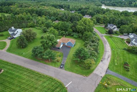 4 Bayview Circle Watertown CT 06795
