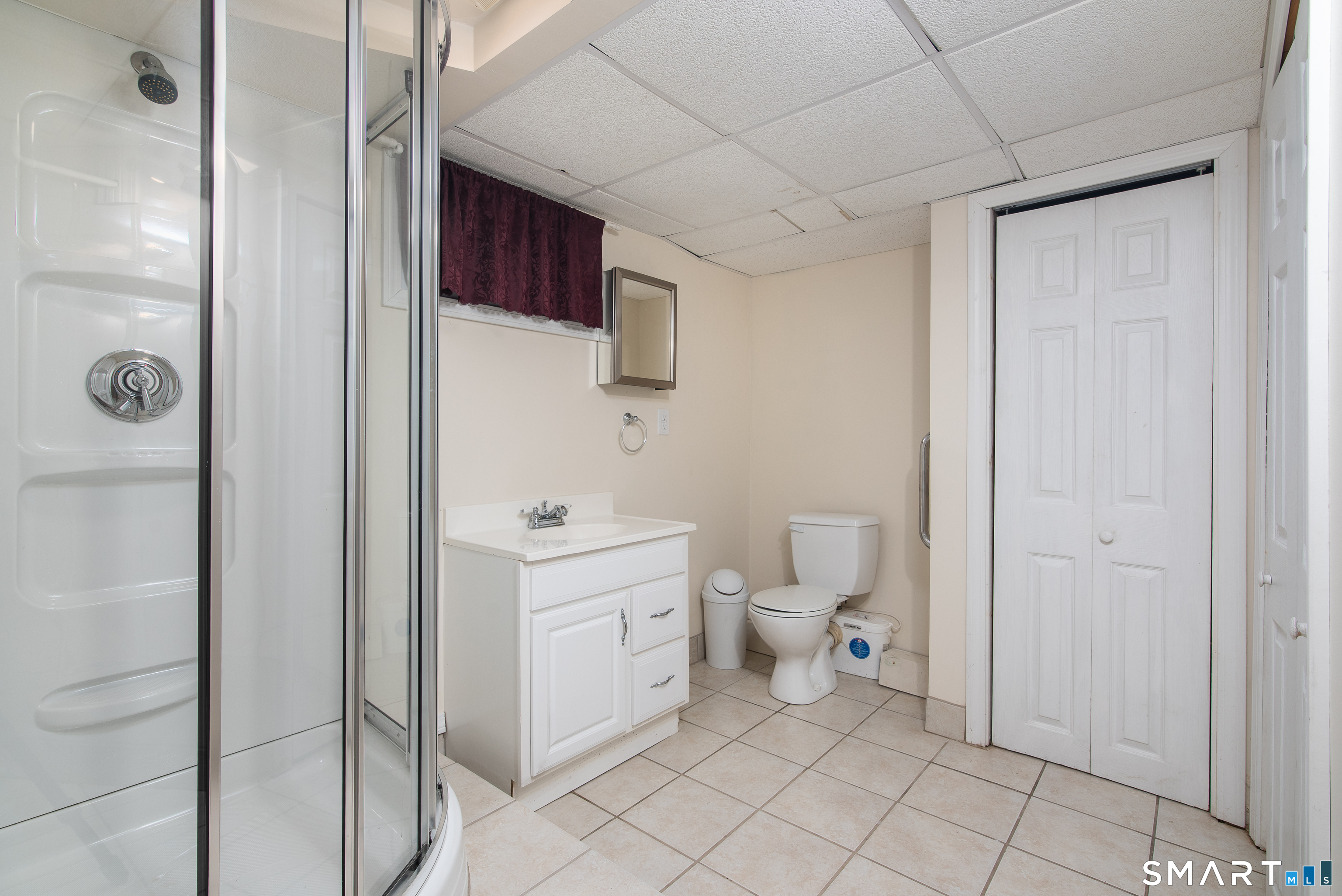 40 Vincent Drive Newington CT 06111