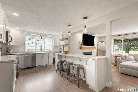 40 Vincent Drive Newington CT 06111
