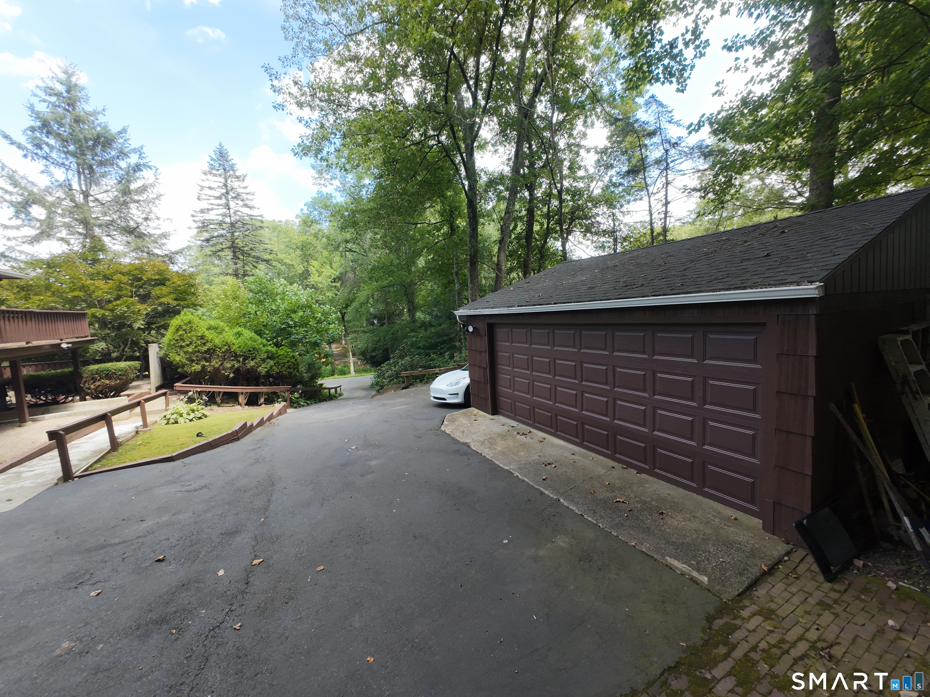 1140 Paradise Avenue Hamden CT 06514