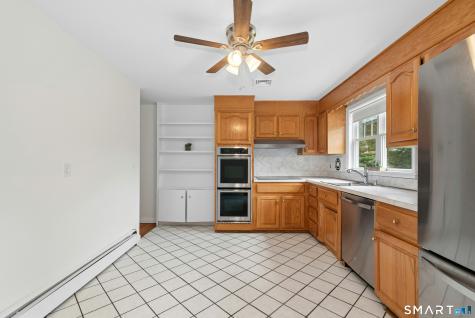 20 Lincoln Drive New Canaan CT 06840