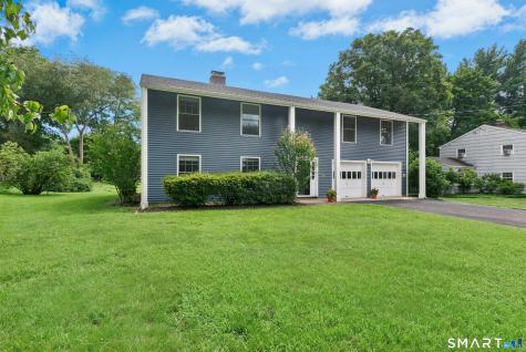 20 Lincoln Drive New Canaan CT 06840