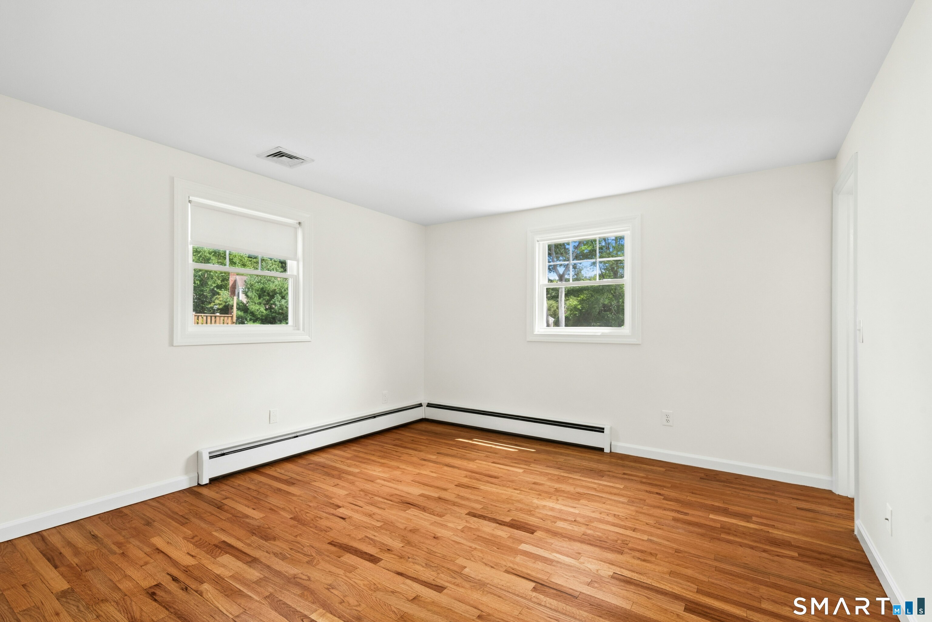 20 Lincoln Drive New Canaan CT 06840