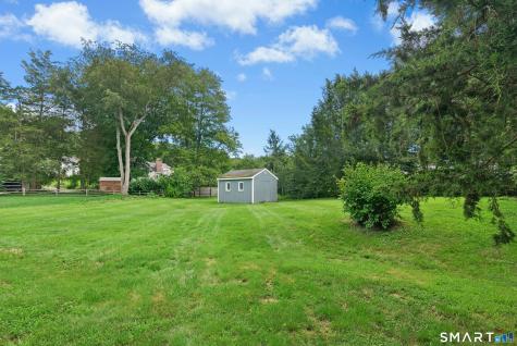 20 Lincoln Drive New Canaan CT 06840