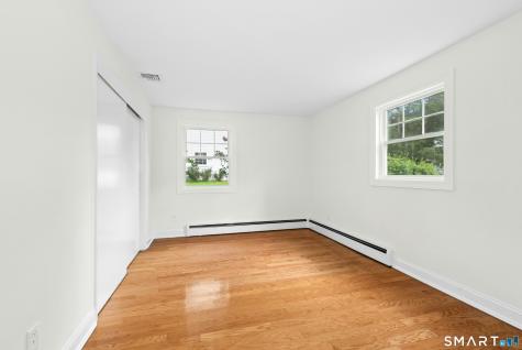 20 Lincoln Drive New Canaan CT 06840
