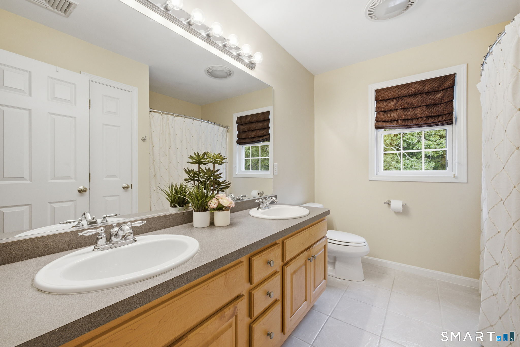 3 Laura Jane Lane Griswold CT 06351