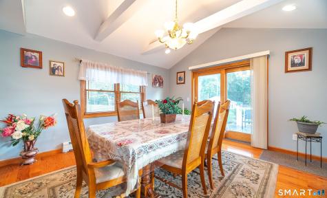 68 Roarke Road North Haven CT 06473