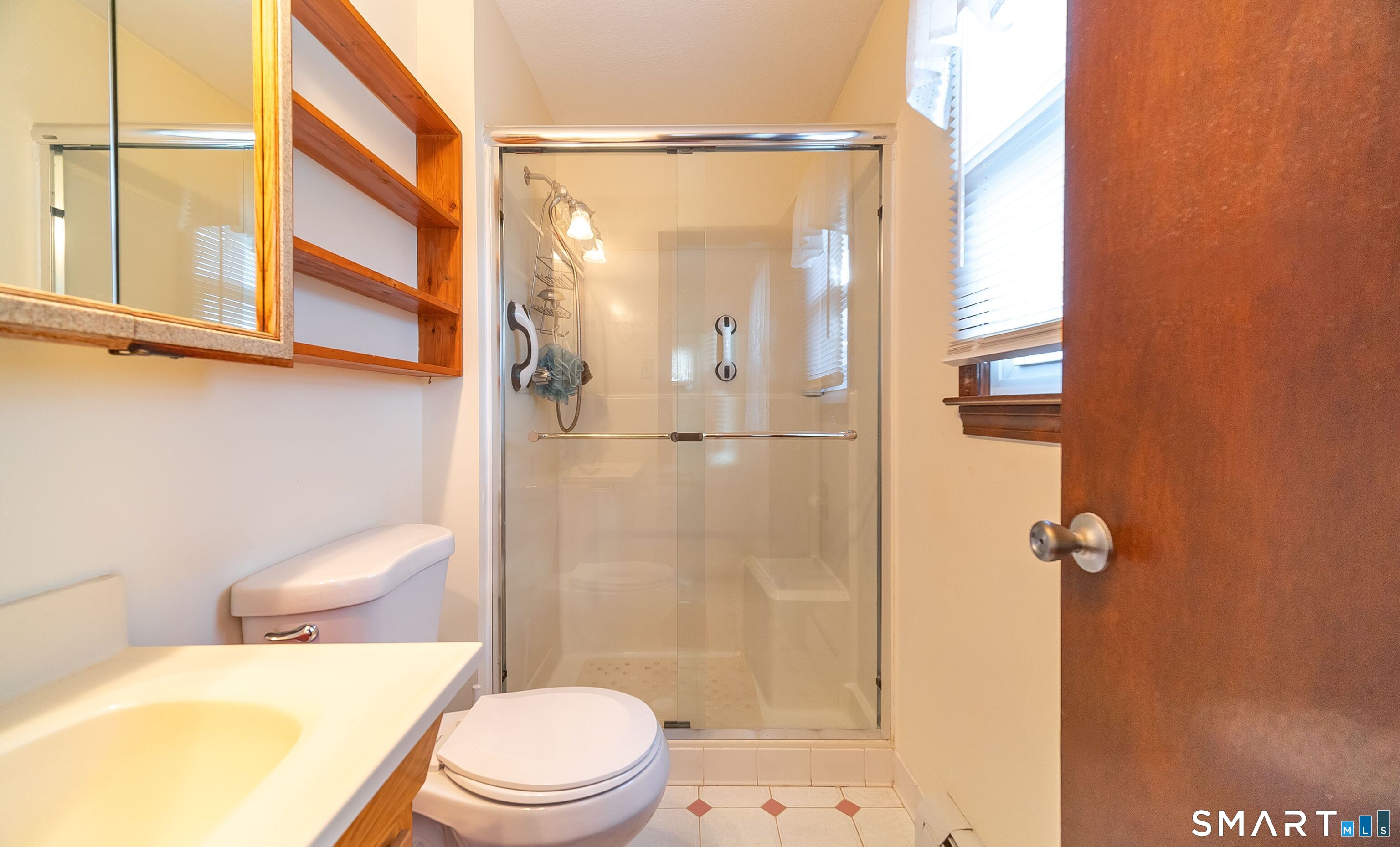 68 Roarke Road North Haven CT 06473