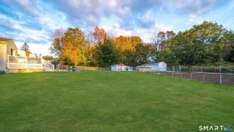 68 Roarke Road North Haven CT 06473