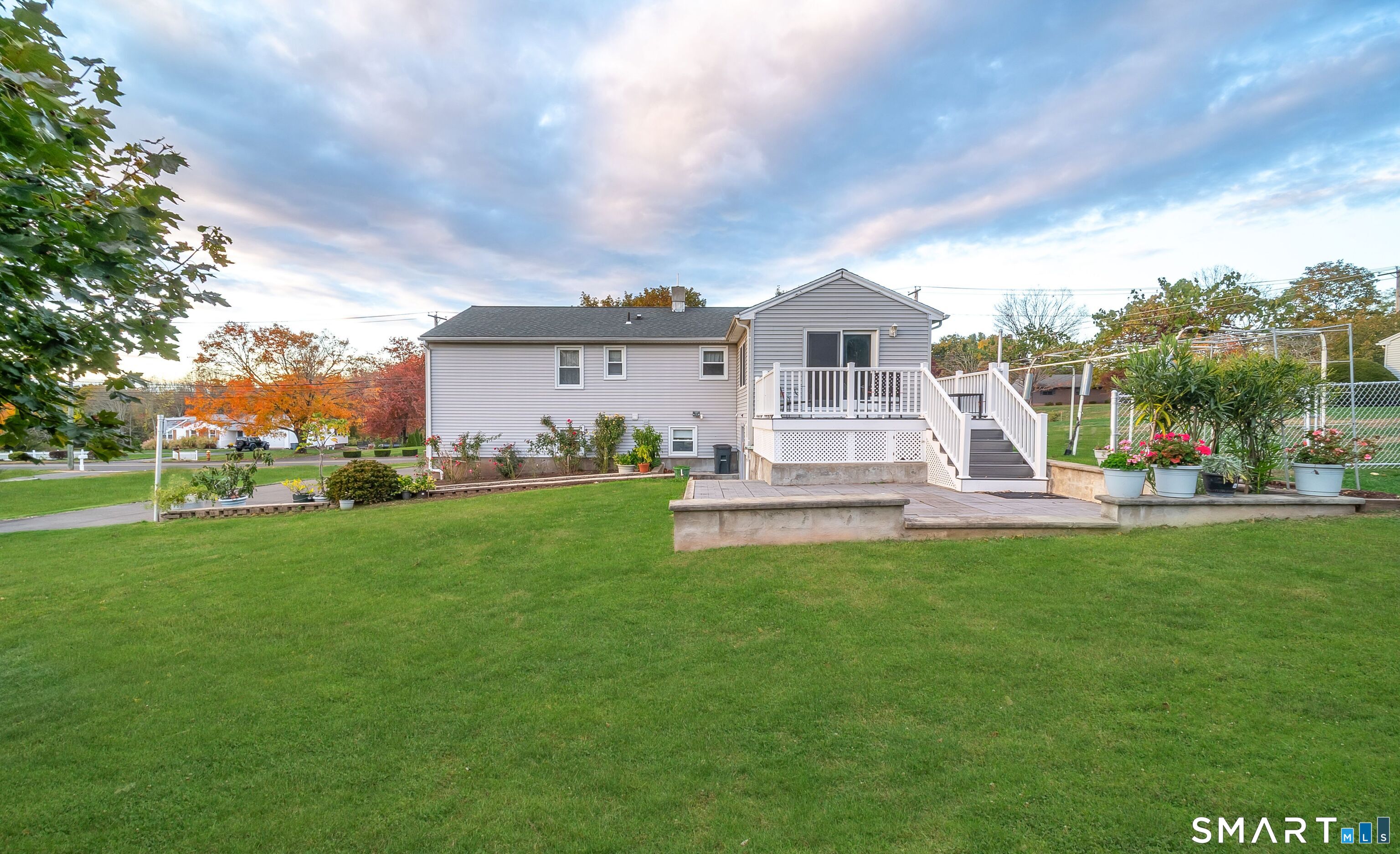 68 Roarke Road North Haven CT 06473
