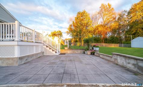 68 Roarke Road North Haven CT 06473
