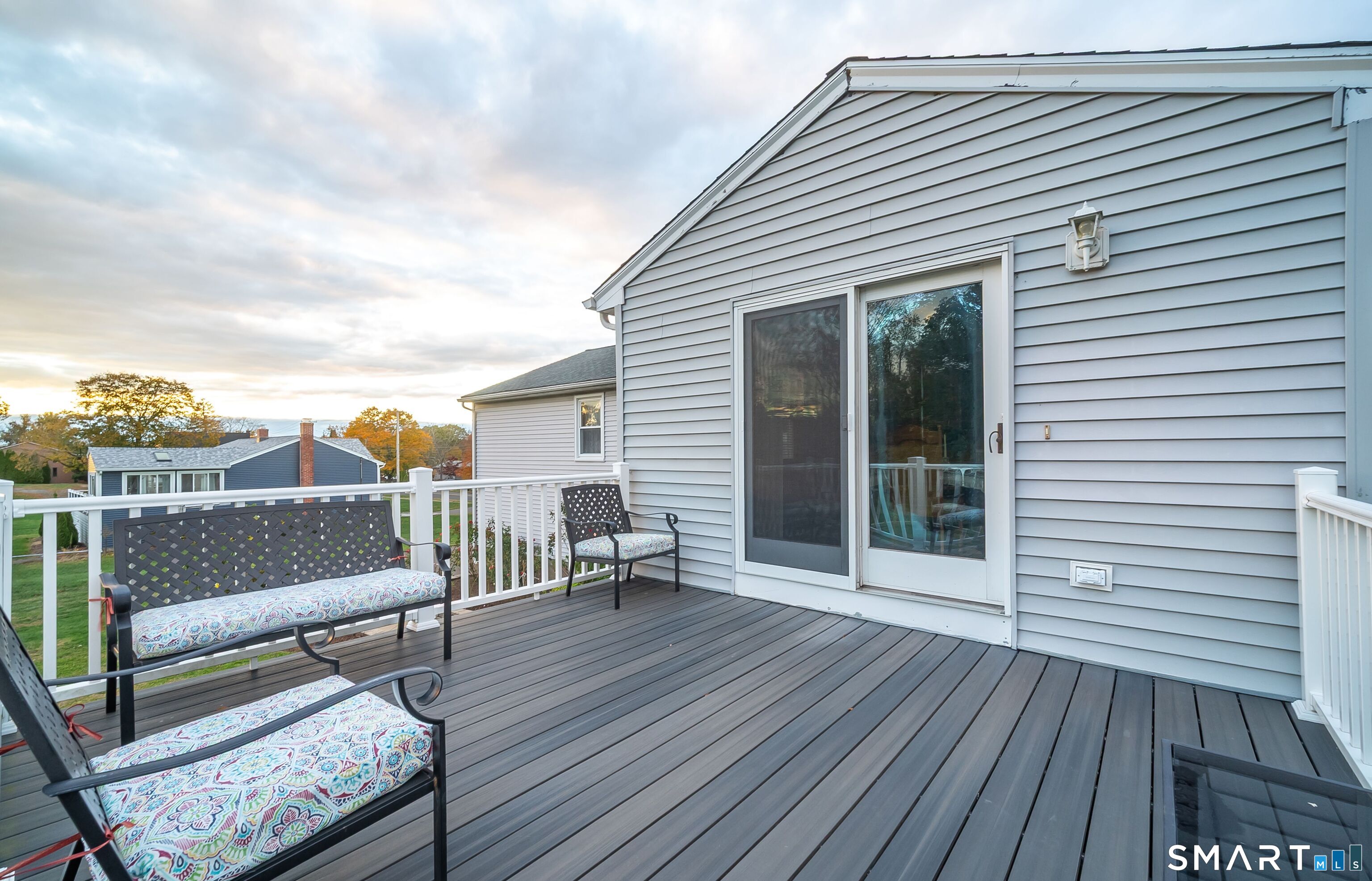 68 Roarke Road North Haven CT 06473