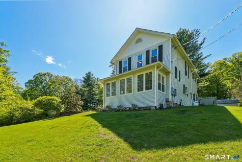5 Westwood Road Woodbury CT 06798