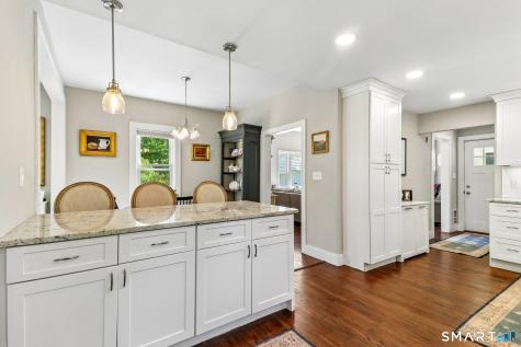 5 Westwood Road Woodbury CT 06798