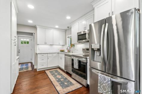 5 Westwood Road Woodbury CT 06798