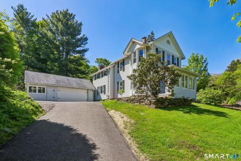 5 Westwood Road Woodbury CT 06798