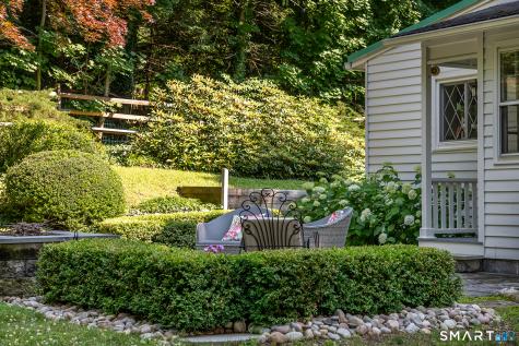 9 Spring Street Woodbury CT 06798
