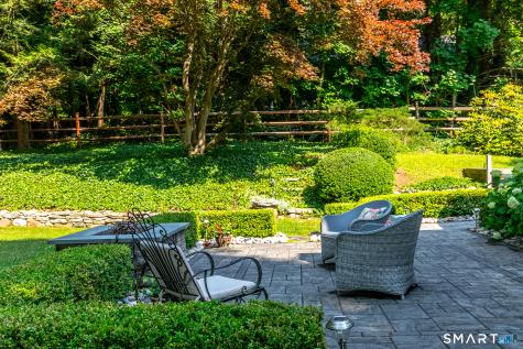 9 Spring Street Woodbury CT 06798