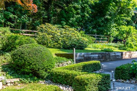9 Spring Street Woodbury CT 06798