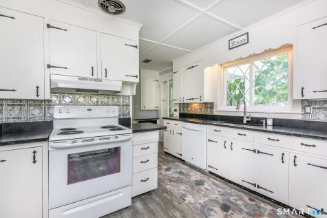 9 Spring Street Woodbury CT 06798