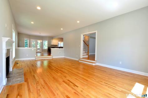 634 Thoreau Circle Windsor CT 06095