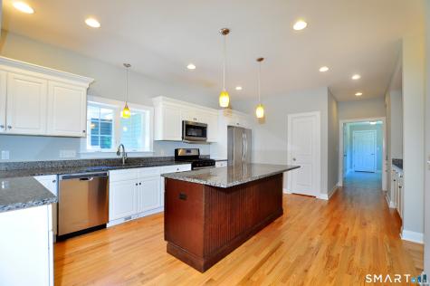634 Thoreau Circle Windsor CT 06095