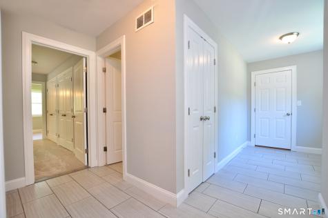 634 Thoreau Circle Windsor CT 06095