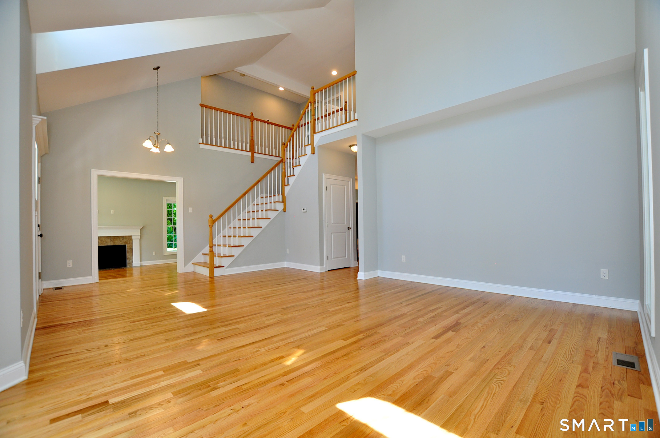 634 Thoreau Circle Windsor CT 06095
