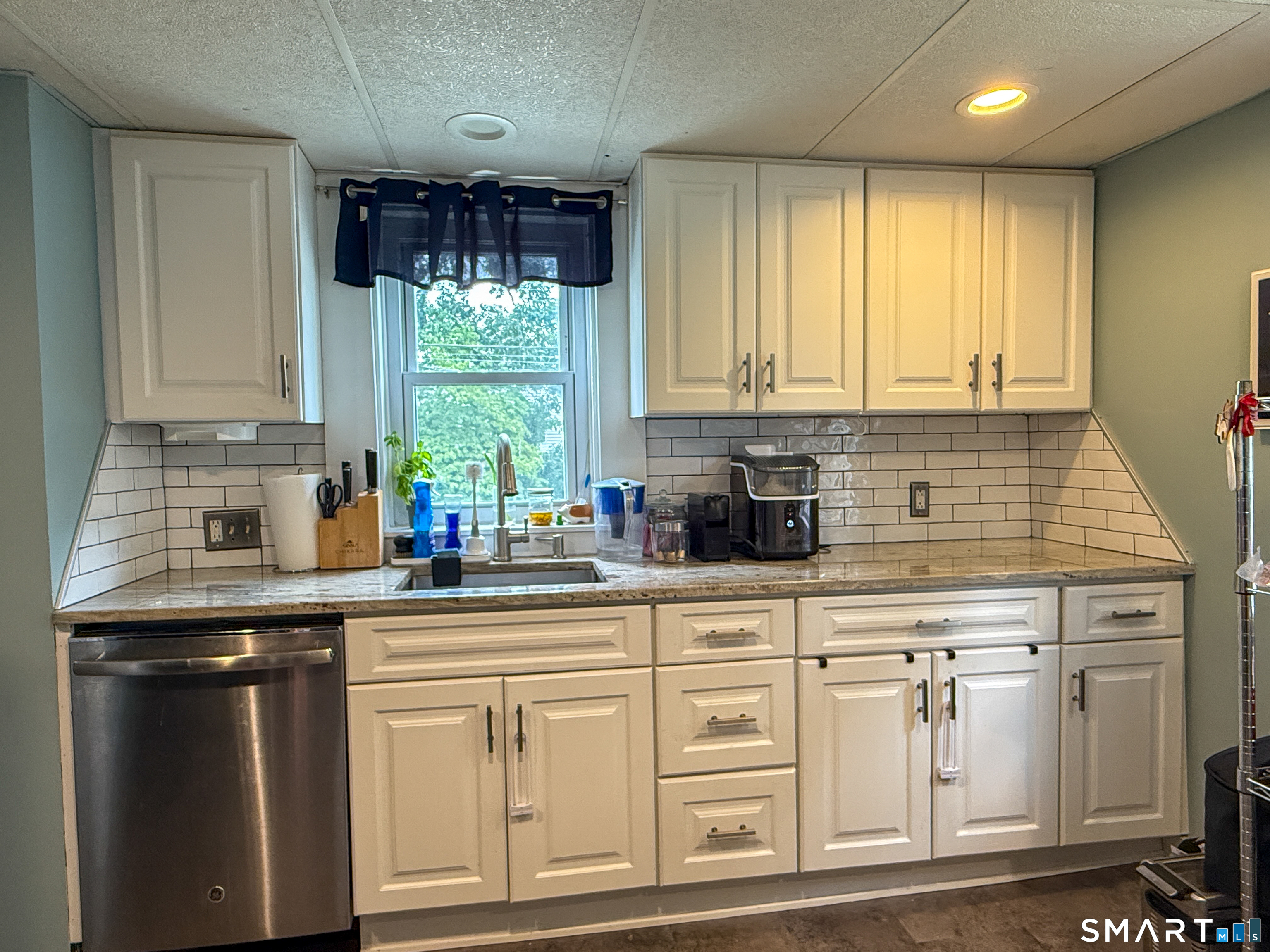 182 North Elm Street Manchester CT 06042