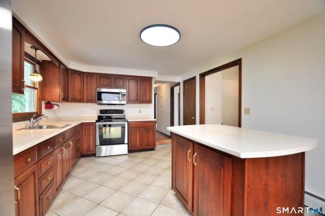 110 Spoonville Road East Granby CT 06026