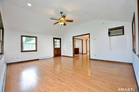 110 Spoonville Road East Granby CT 06026